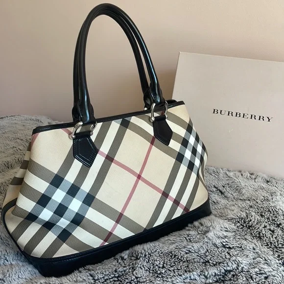 Burberry Nova Check Shoulder Bag - Picture 2 of 12